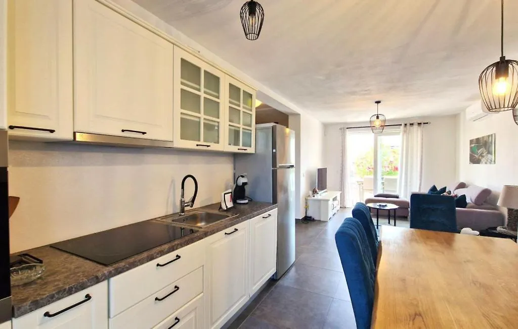 Beautiful Villa Piccolo Paradiso In Novigrad Buzinija Croatia