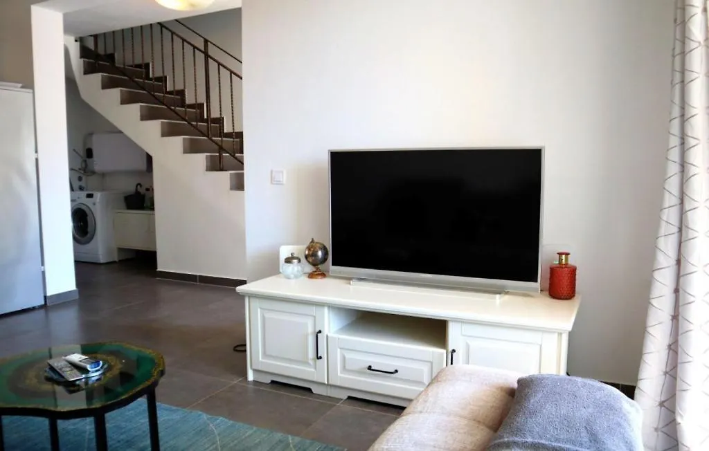 Beautiful Villa Piccolo Paradiso In Novigrad Buzinija